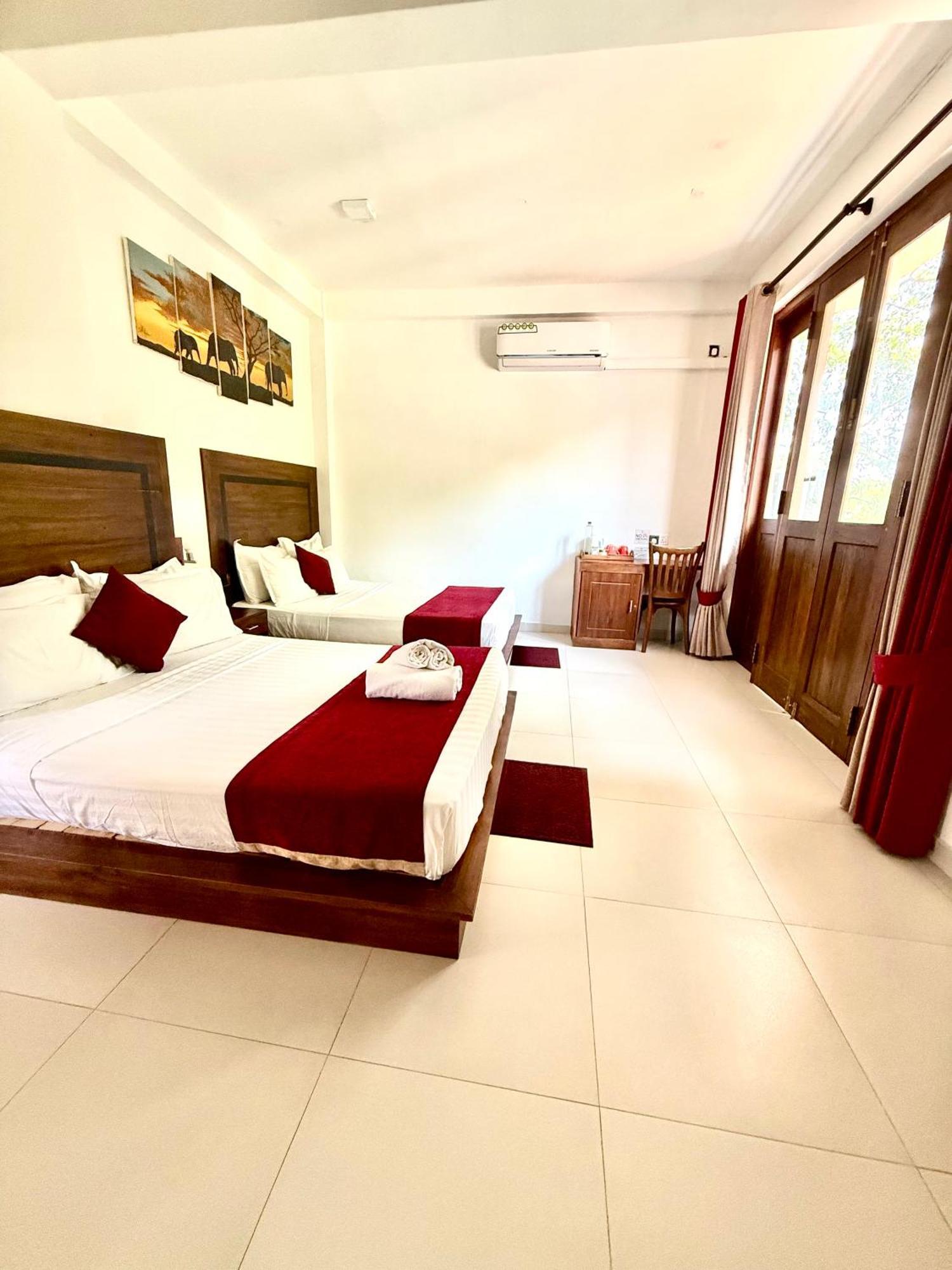 Divine Villa Anuradhapura Ngoại thất bức ảnh