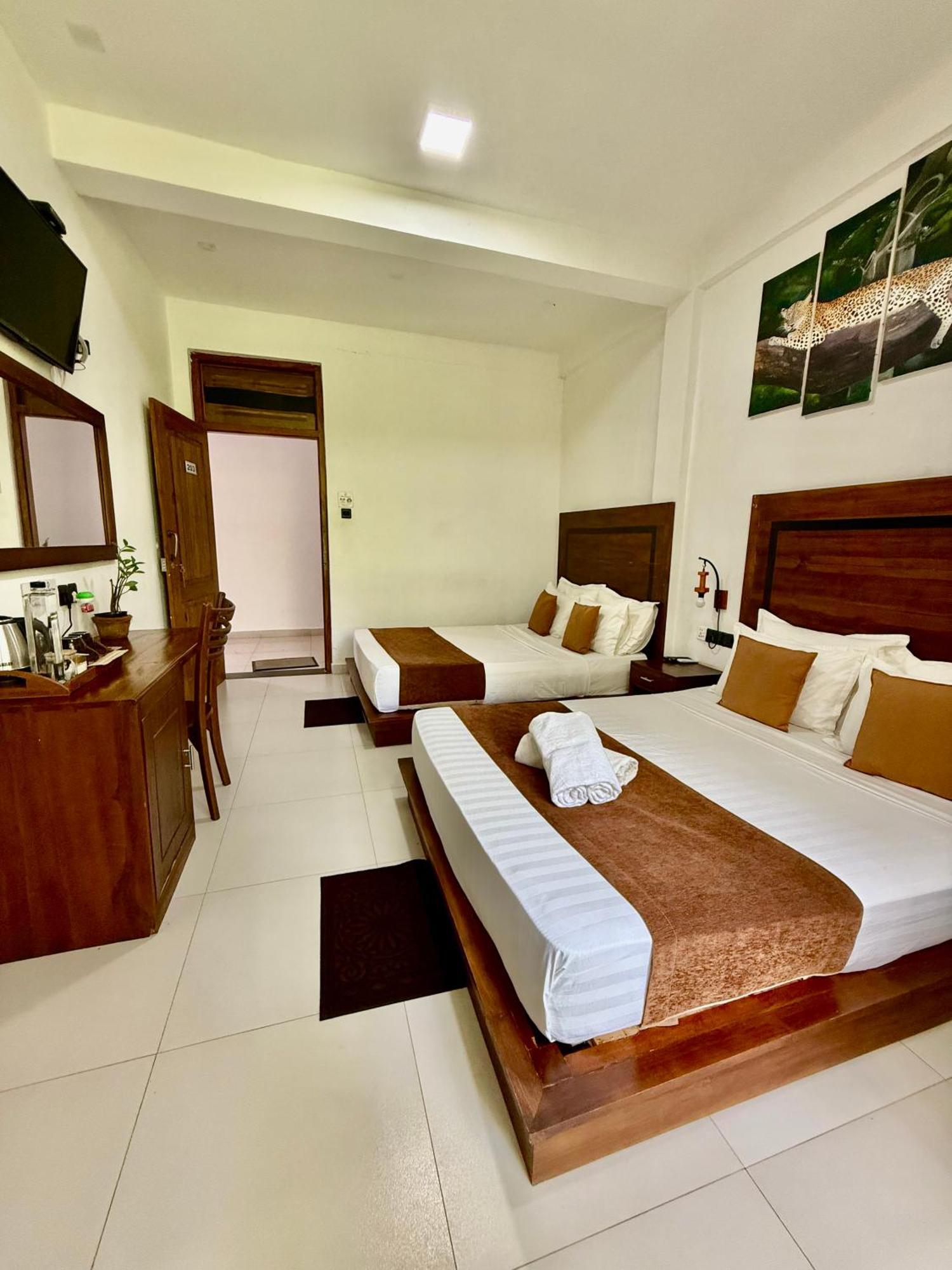 Divine Villa Anuradhapura Ngoại thất bức ảnh